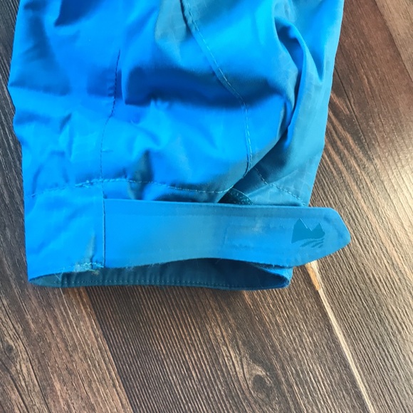 Wind river ski jacket times two - Picture 9 of 10